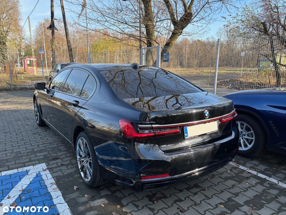 BMW Seria 7 750Ld xDrive sport - 3