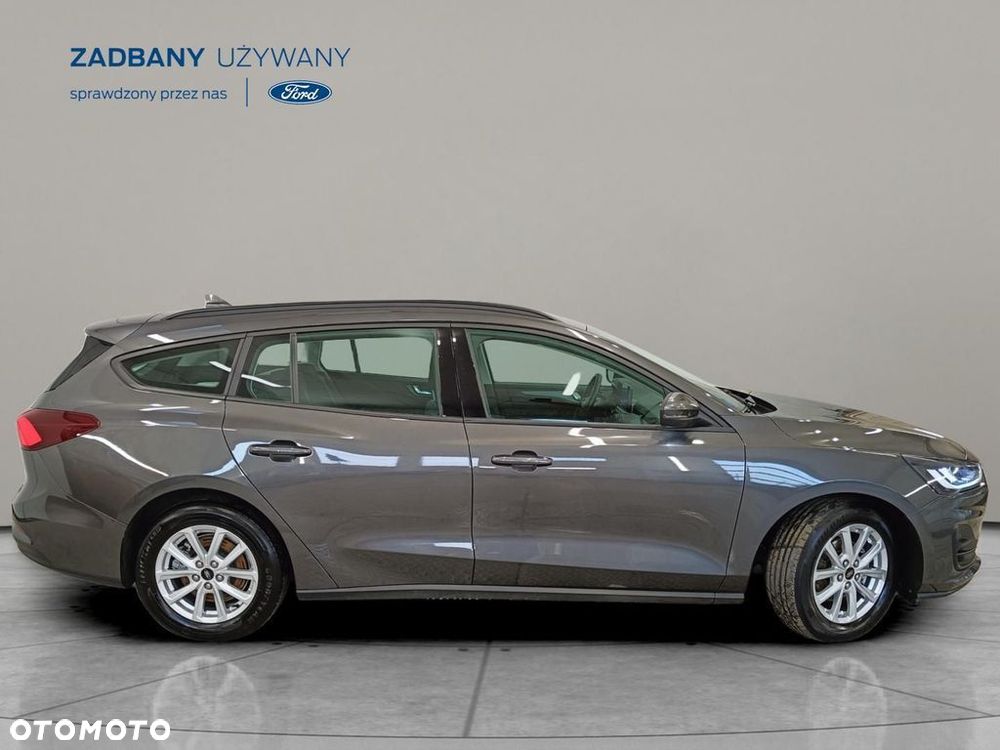 Ford Focus 1.5 EcoBlue STart-Stopp-System TITANIUM - 2