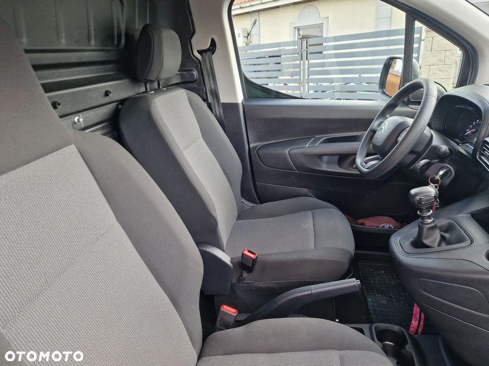 Citroën BERLINGO - 19