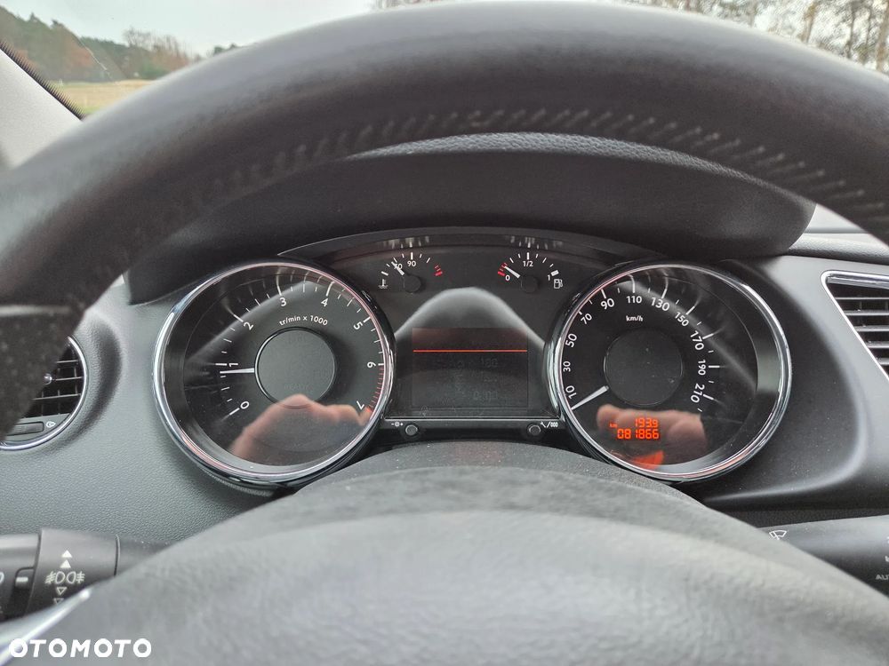 Peugeot 3008 1.2 PureTech GPF Allure S&S - 7