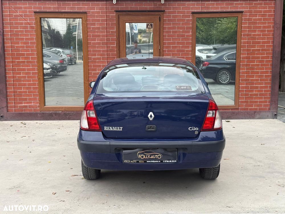 Renault Clio - 26