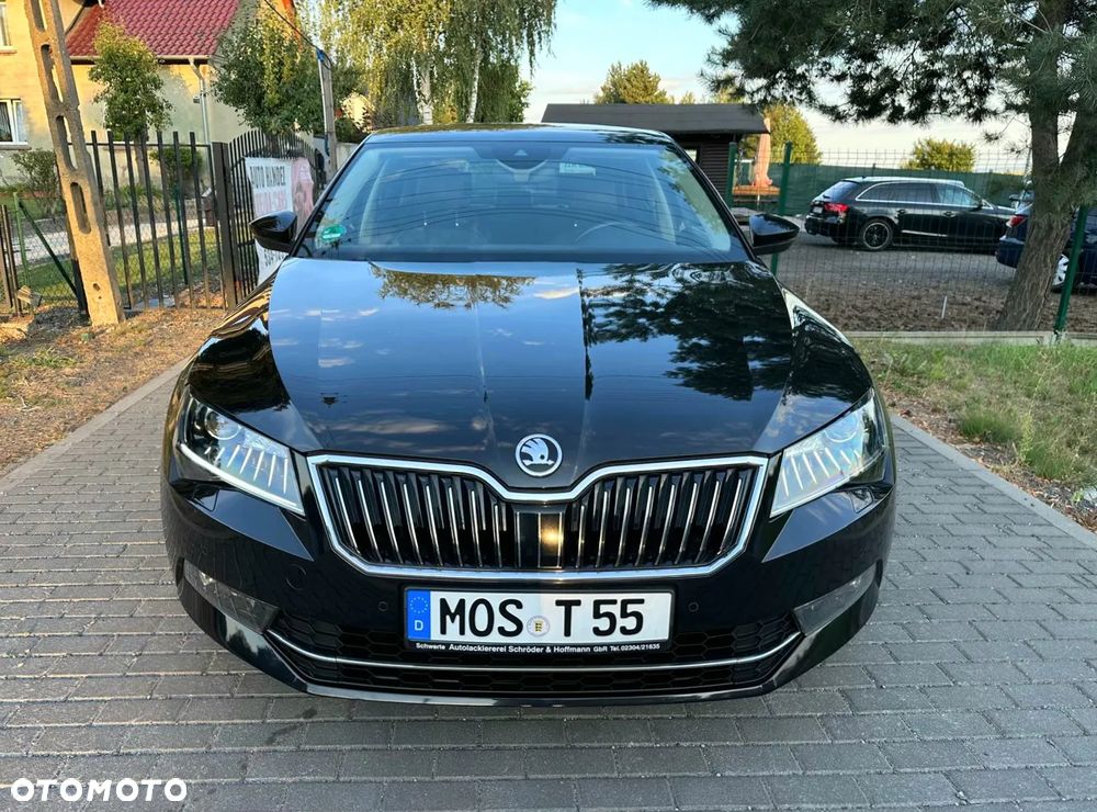 Skoda Superb 2.0 TDI DSG L&K - 3