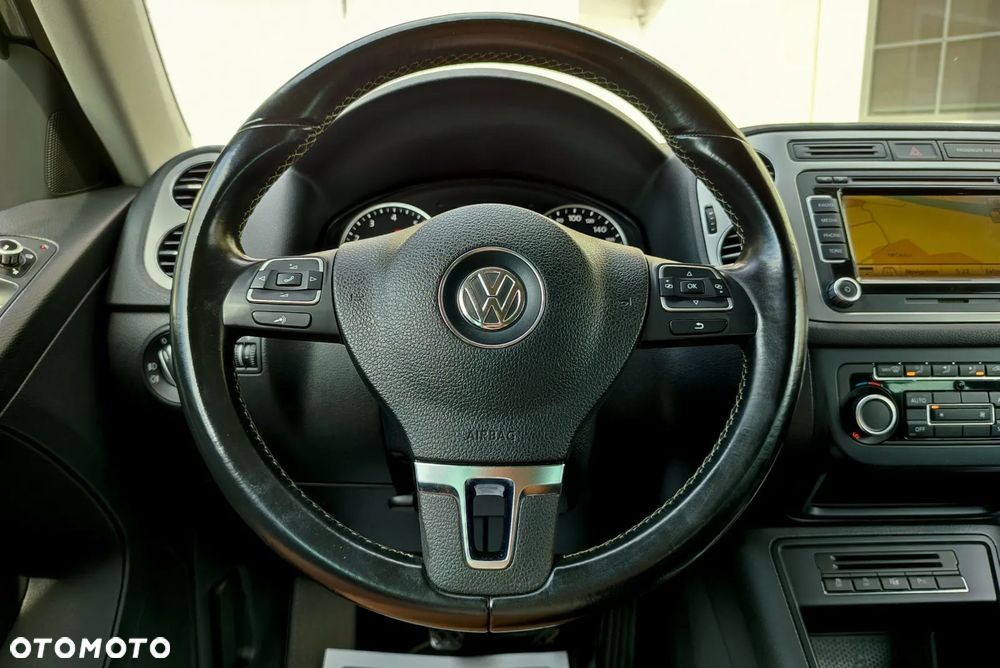 Volkswagen Tiguan - 23