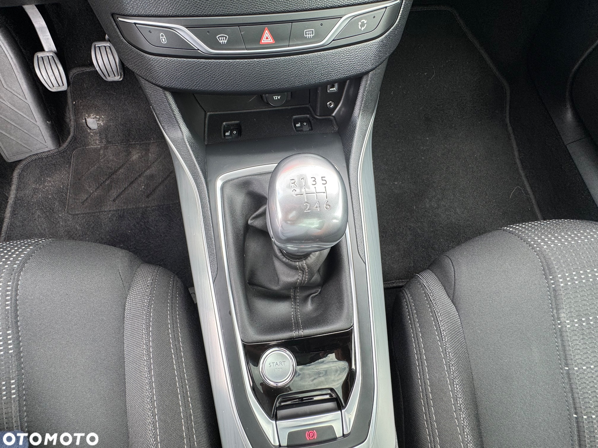 Peugeot 308 1.2 PureTech Allure S&S - 21