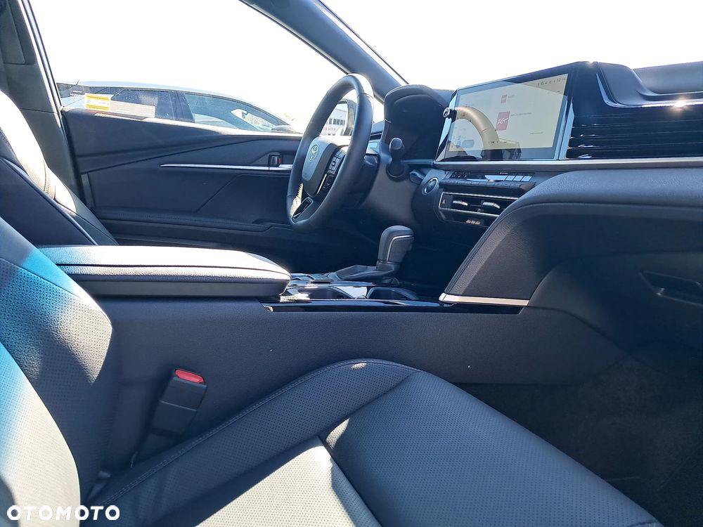 Toyota Camry 2.5 Hybrid Dynamic Force Executive e-CVT - 18
