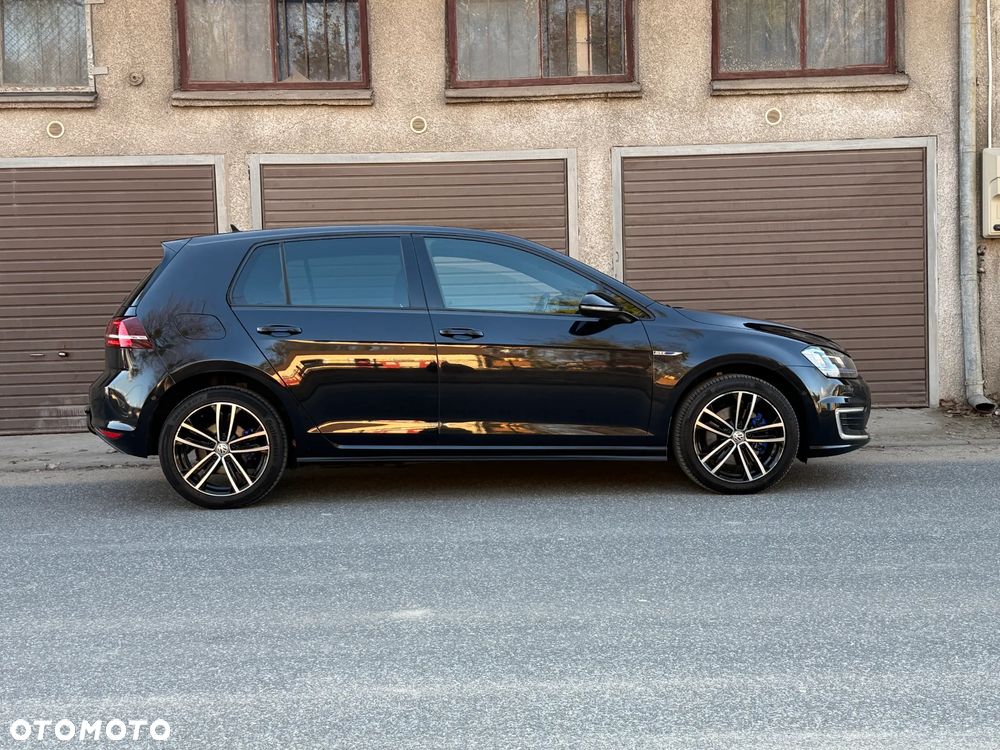 Volkswagen Golf - 7