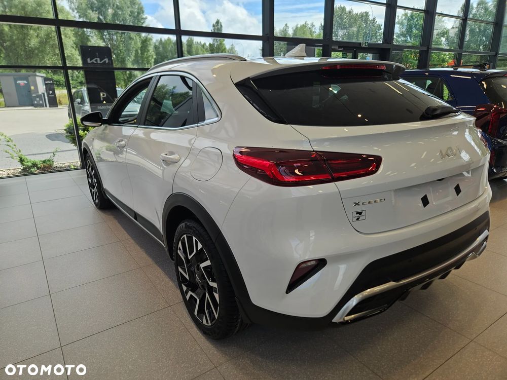 Kia XCeed 1.6 T-GDI Tribute DCT - 5