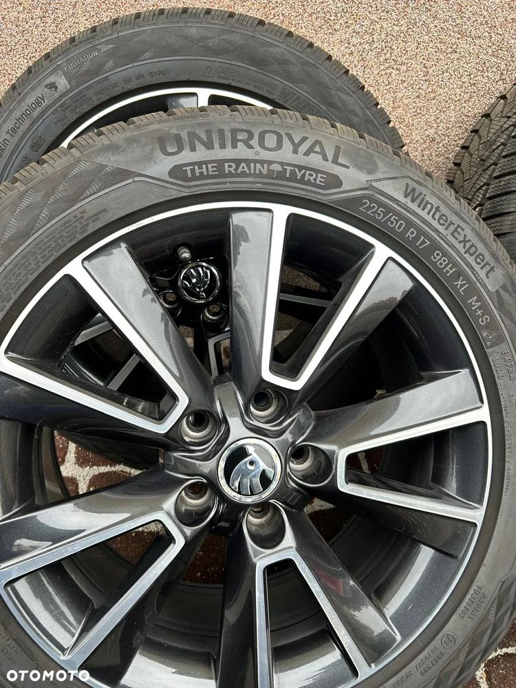 Skoda Yeti 2.0 TDI SCR 4x4 Monte Carlo - 32