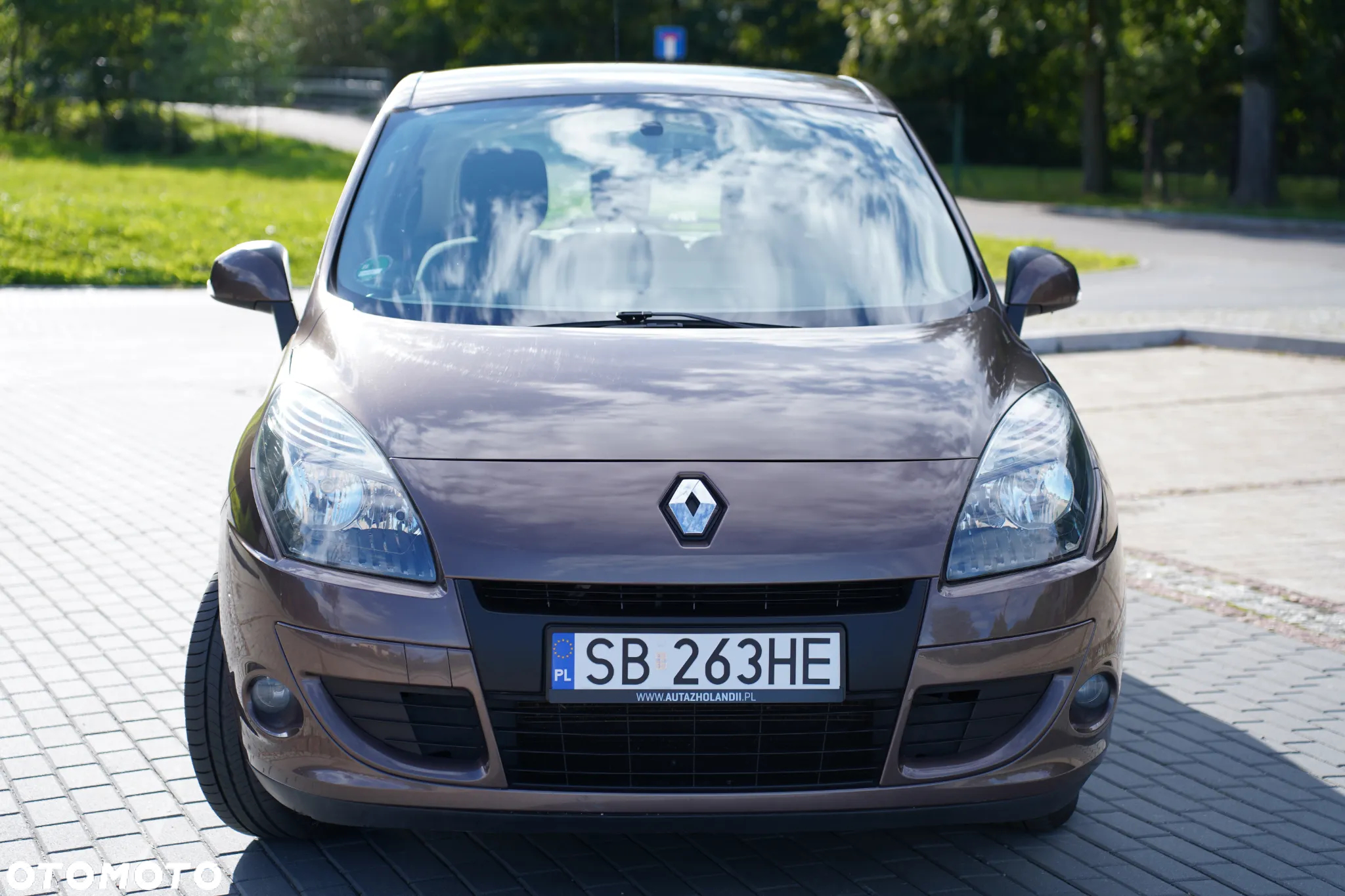 Renault Scenic 1.6 16V 110 Authentique - 5