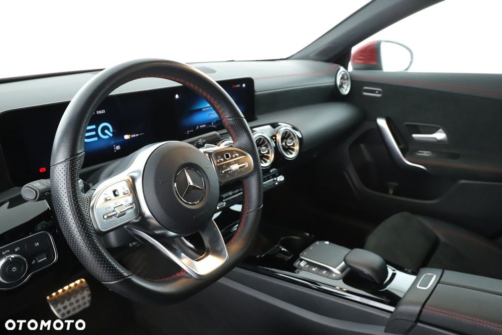 Mercedes-Benz CLA - 18