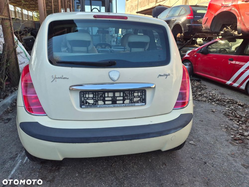 LANCIA YPSILON  Części , maska, zderzak, lampy, błotnik, alternator - 4