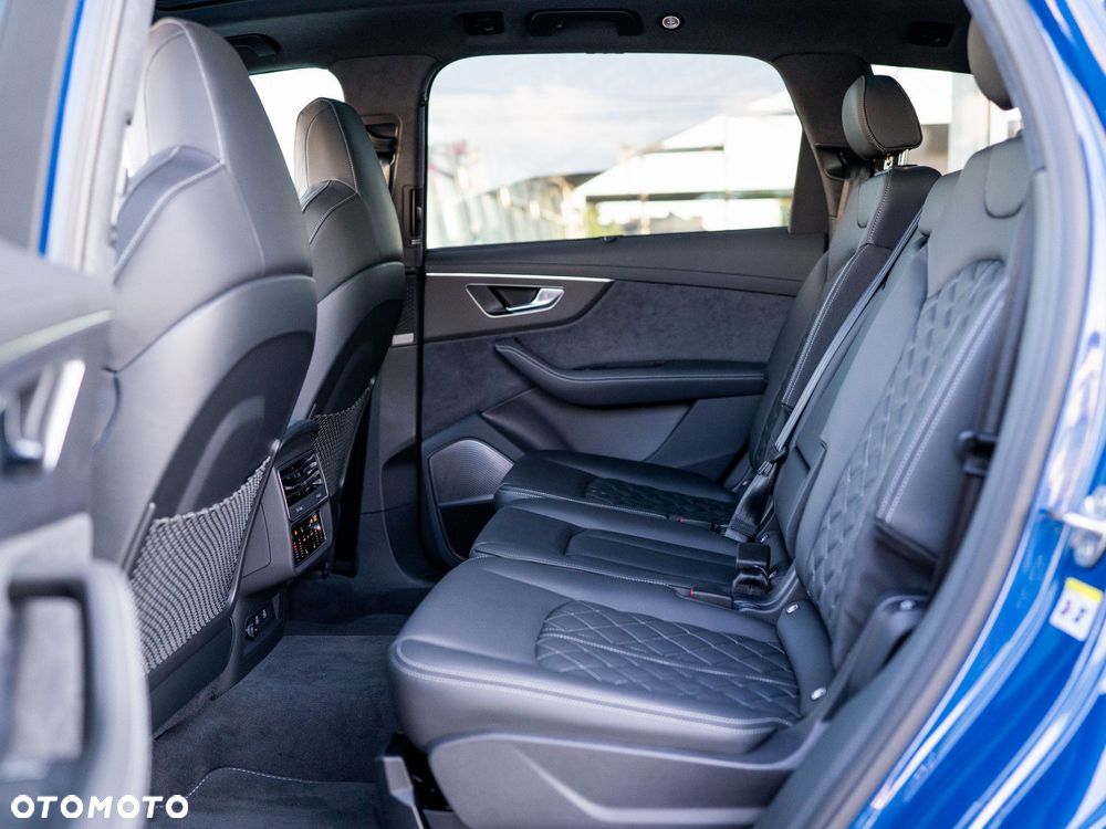 Audi SQ7 - 12