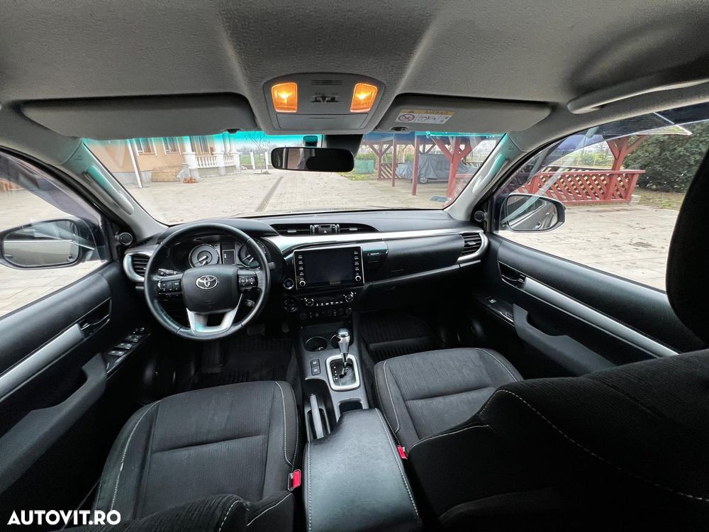 Toyota Hilux 2.8D 204CP 4x4 Double Cab AT Executive Color Edition - 7