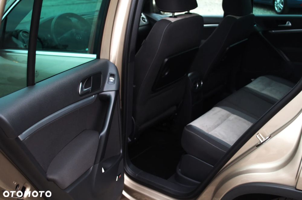 Volkswagen Tiguan 2.0 TSI 4Motion Exclusive - 18