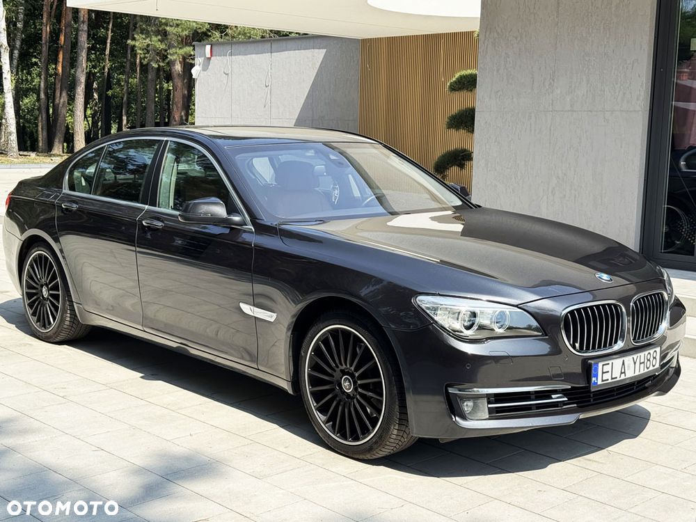 BMW Seria 7 740d xDrive Edition Exclusive - 6