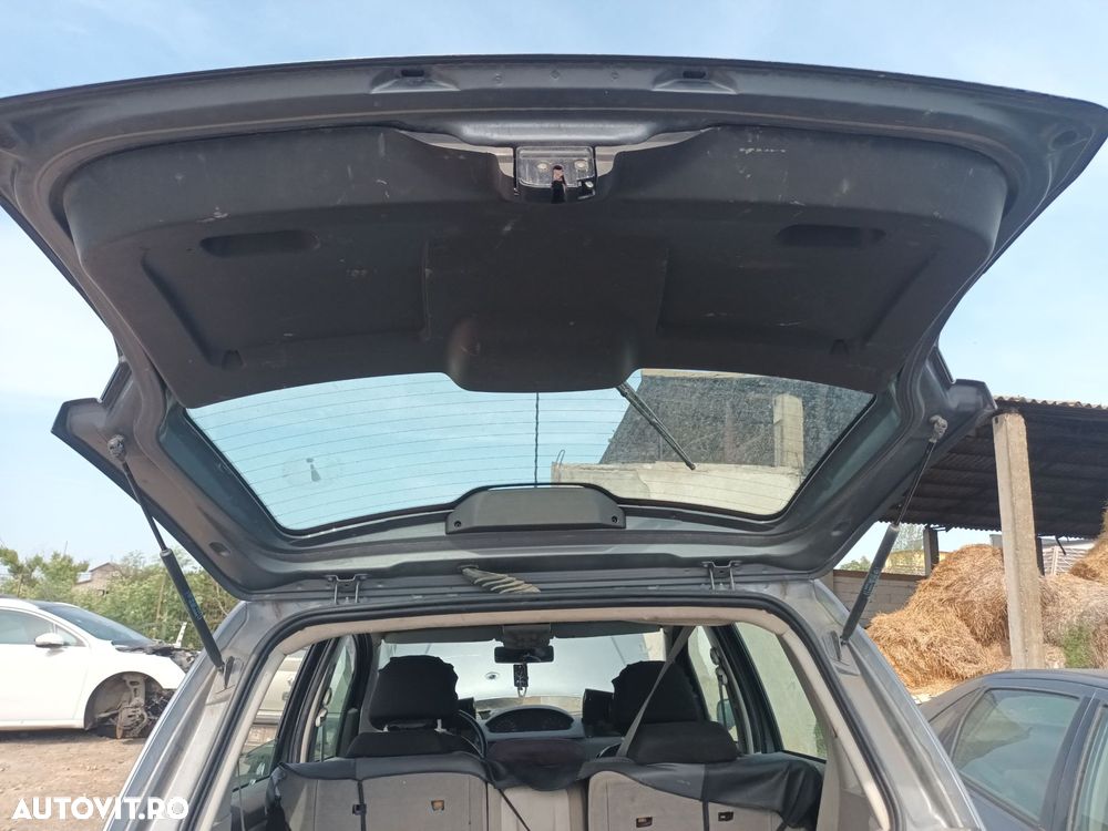 Dezmembrari  Fiat IDEA (350)  2003  > 0000 1.3 JTD Motorina - 7