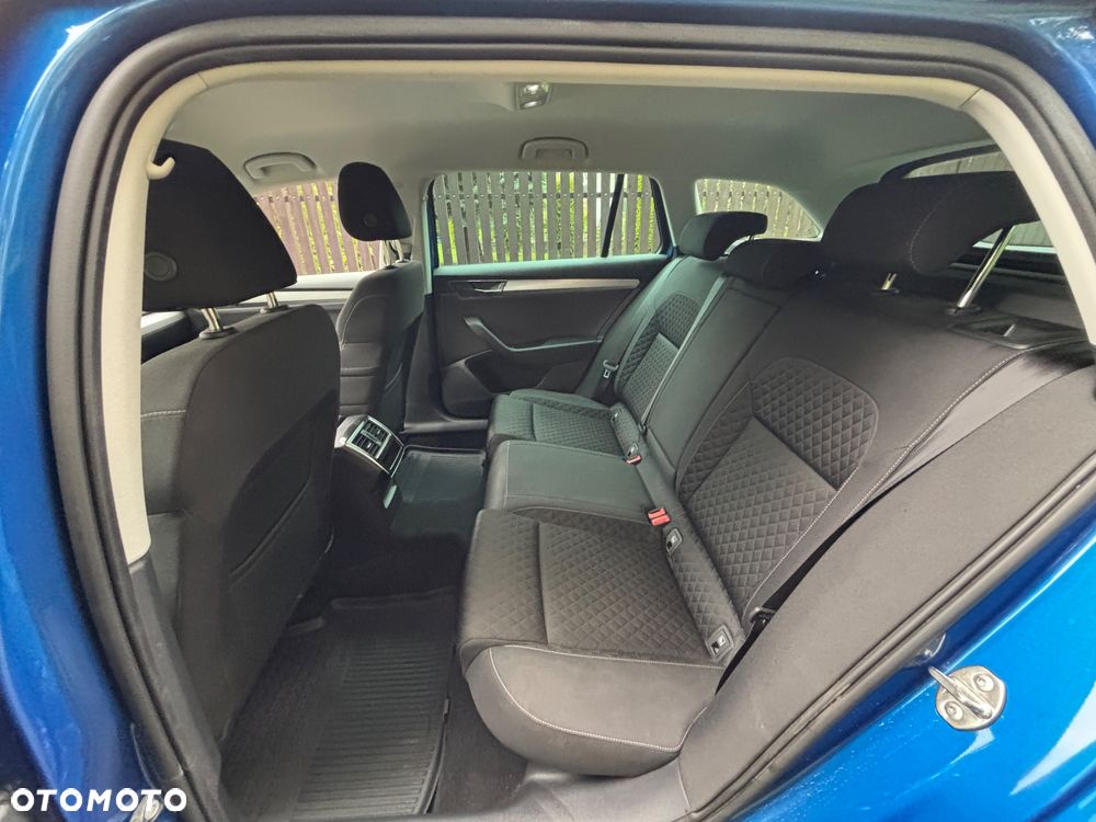 Skoda Superb 1.5 TSI Ambition DSG - 19