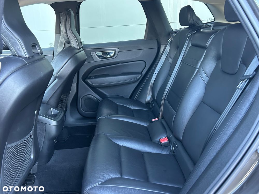 Volvo XC 60 - 17