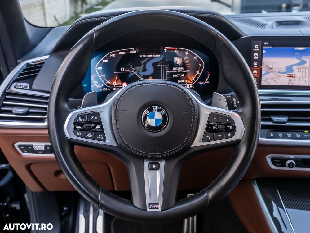 BMW X5 M M50i - 18
