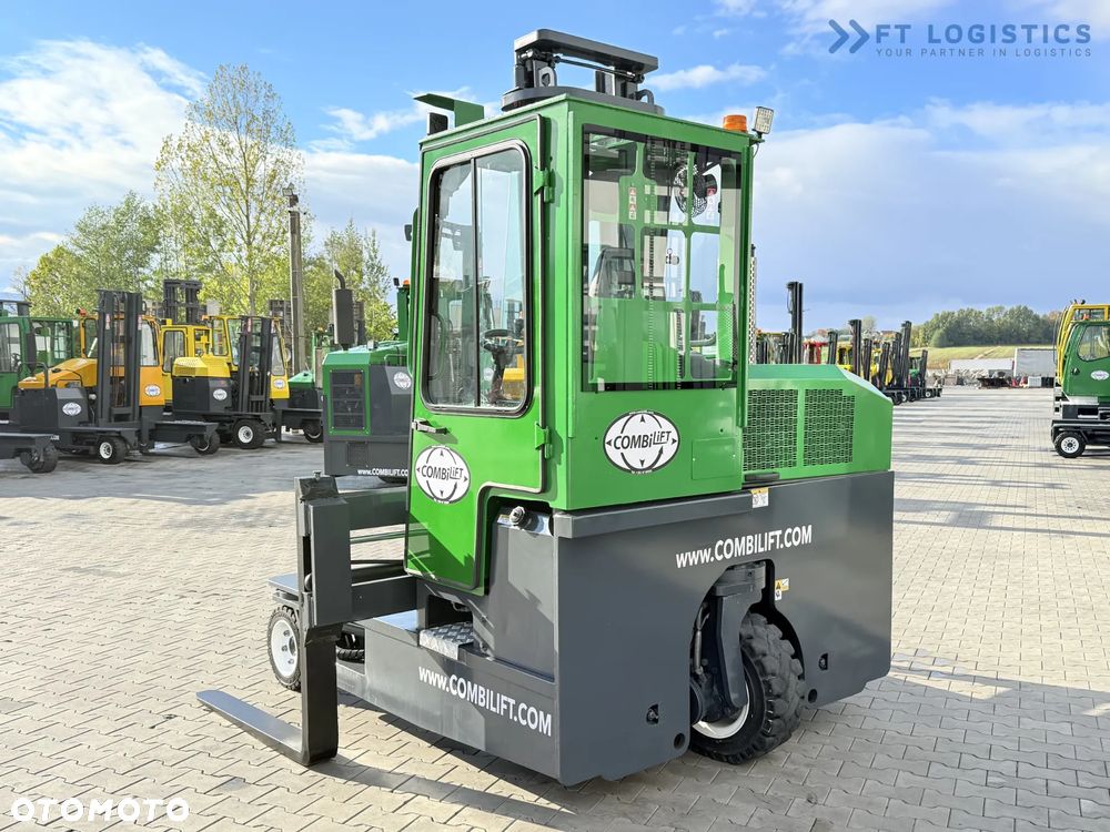 Combilift WÓZEK CZTEROKIERUNKOWY - WIELOKIERUNKOWY / C3000 / DIESEL / DUPLEX 4200MM / WOLNY SKOK / SZEROKI POZYCJONER WIDEŁ / PEŁNA KABINA / STAN IDEALNY / Szeroka oferta wózków czterokierunkowych i bocznych, dopasowanych do różnorodnych potrzeb i zastosowań - 9