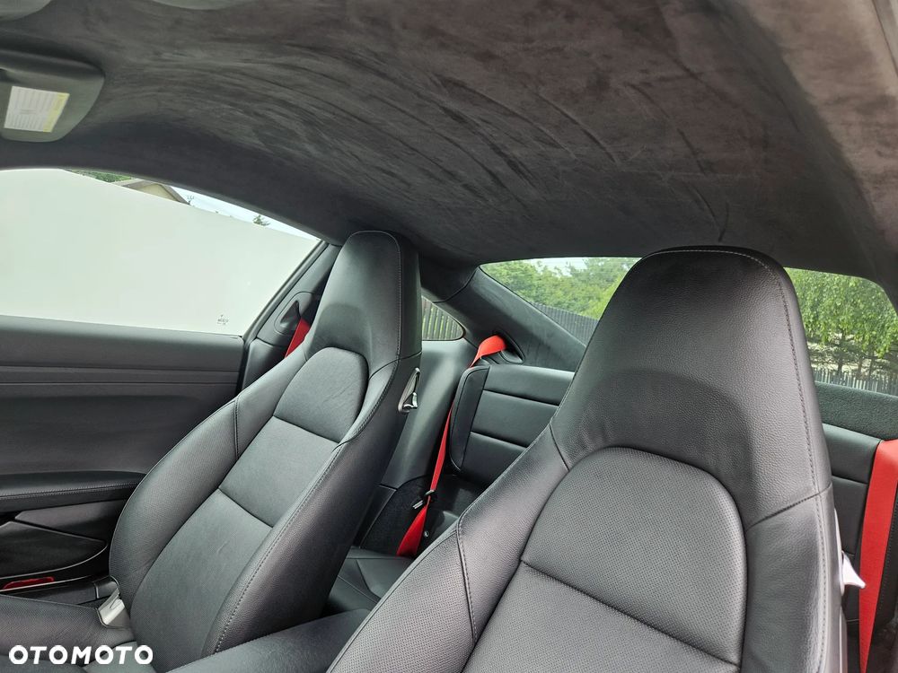 Porsche 911 Carrera 4S PDK - 13