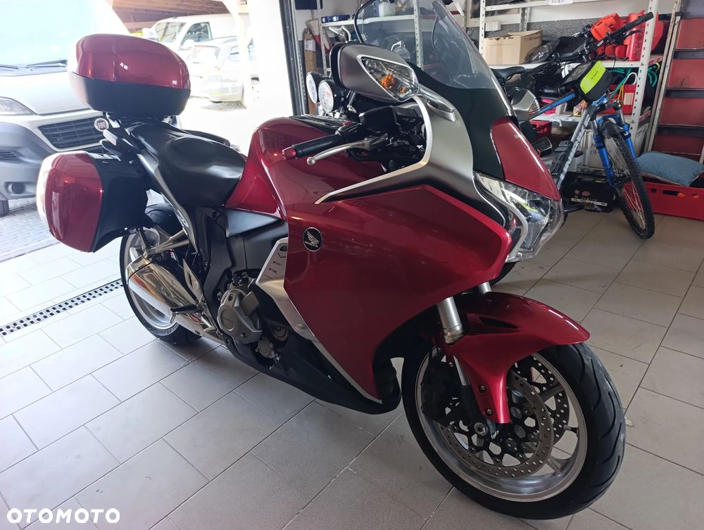 Honda VFR - 39