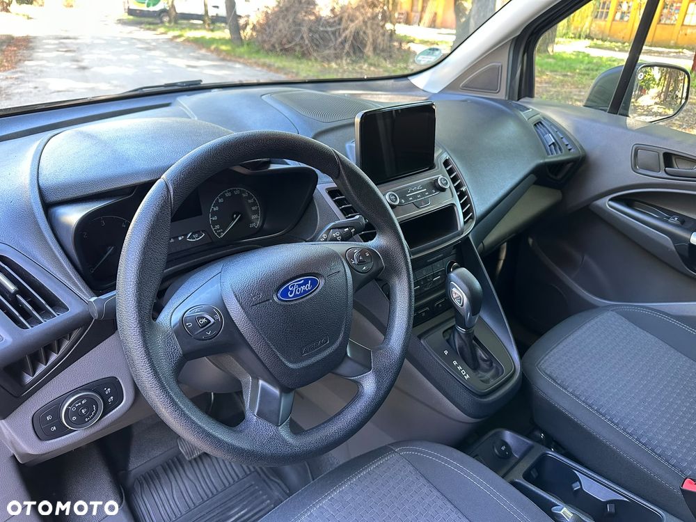 Ford Transit Connect - 14
