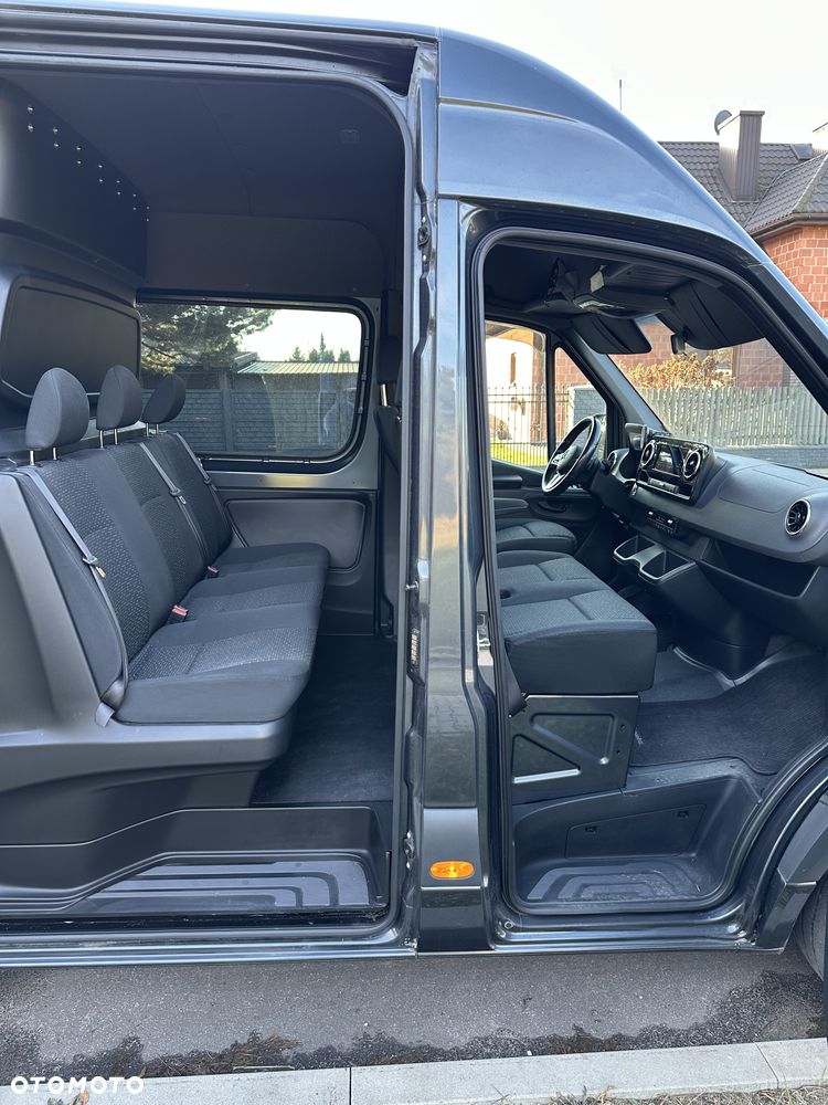 Mercedes-Benz Sprinter - 6