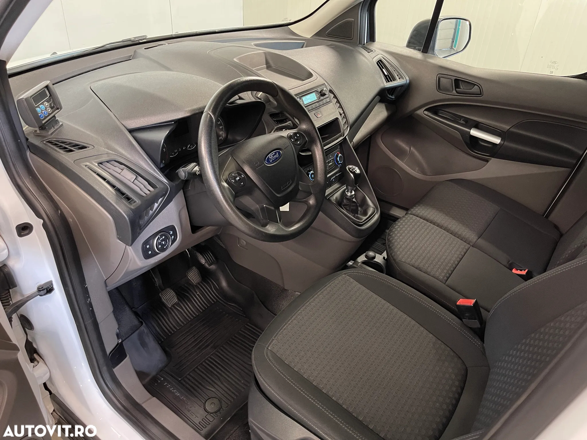 Ford Transit Connect - 5