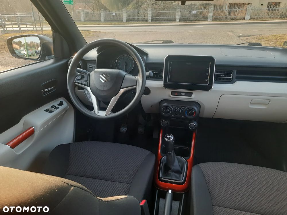 Suzuki Ignis 1.2 Premium - 21