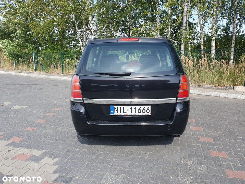 Opel Zafira - 12