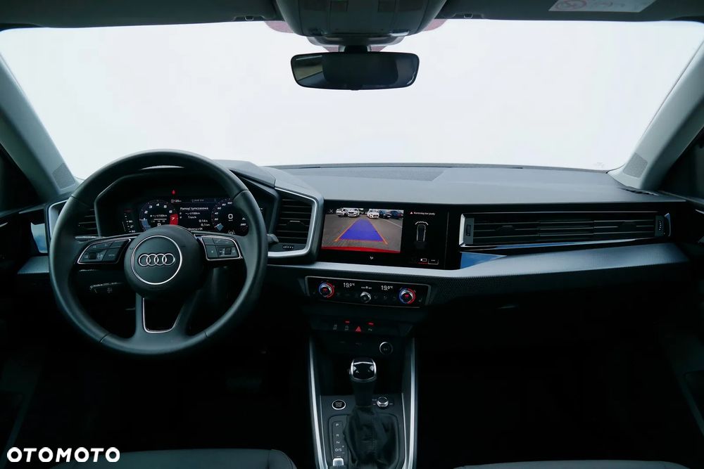 Audi A1 Sportback 35 TFSI S-Line S tronic - 13