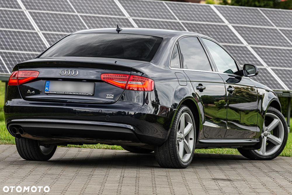 Audi A4 Limousine 2.0 TDI Quattro - 9