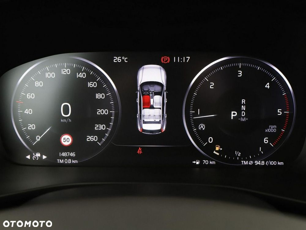 Volvo XC 40 D4 SCR AWD Momentum - 23