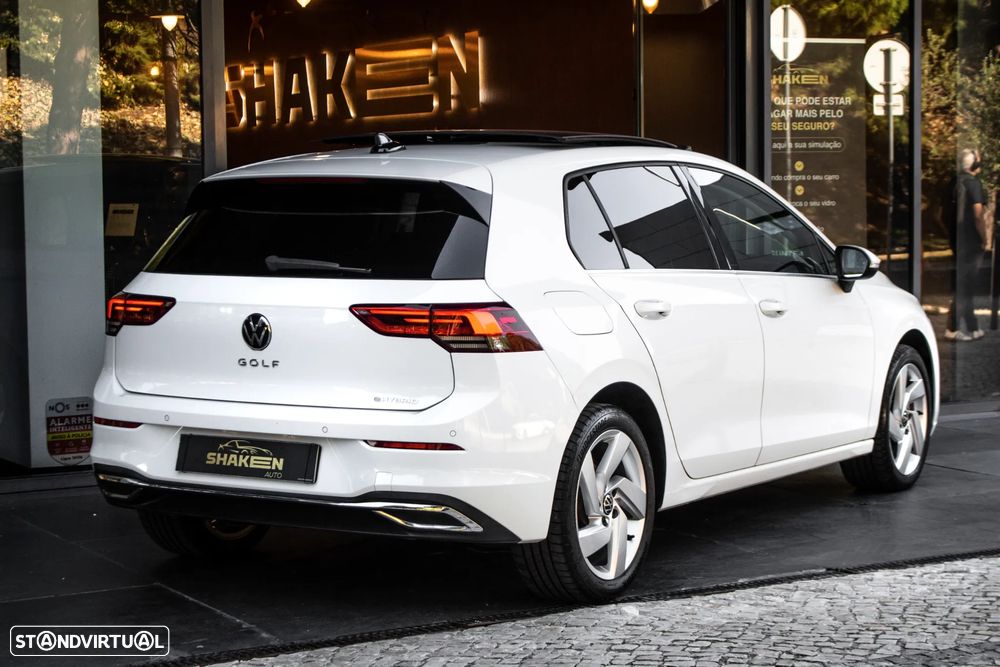 VW Golf 1.4 GTE Plug-In-Hybrid DSG - 4