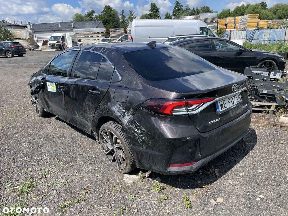 Toyota Corolla - 3