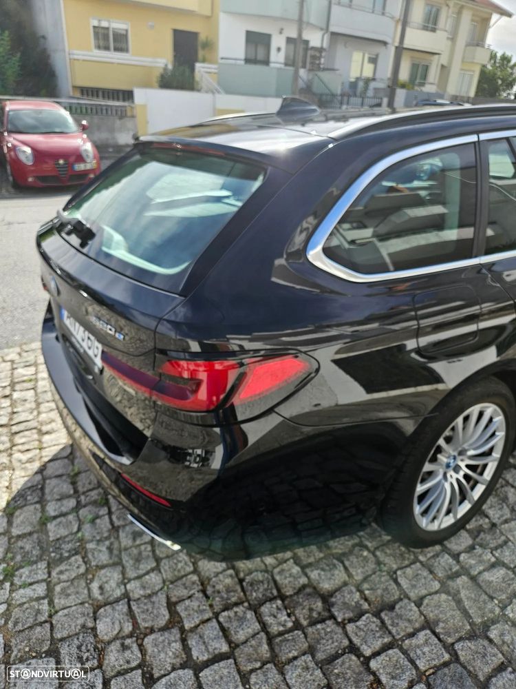 BMW 520 e Line Luxury - 24