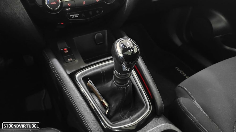 Nissan Qashqai 1.3 DIG-T Tekna - 40