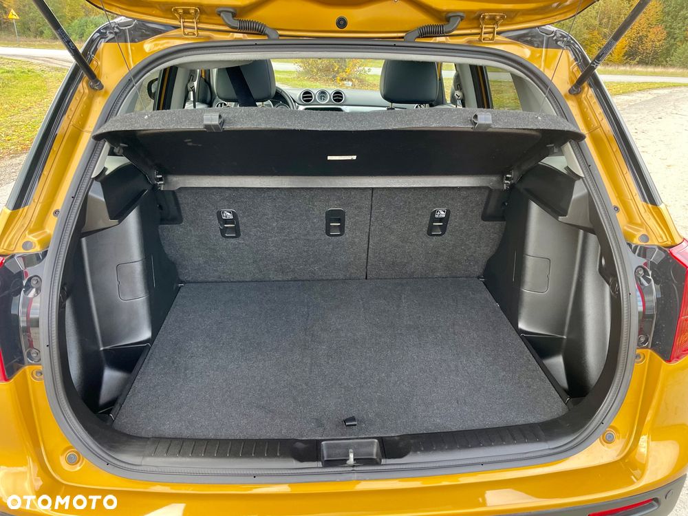 Suzuki Vitara 1.4 Boosterjet Hybrid Allgrip Comfort+ "SHINKAI" - 14