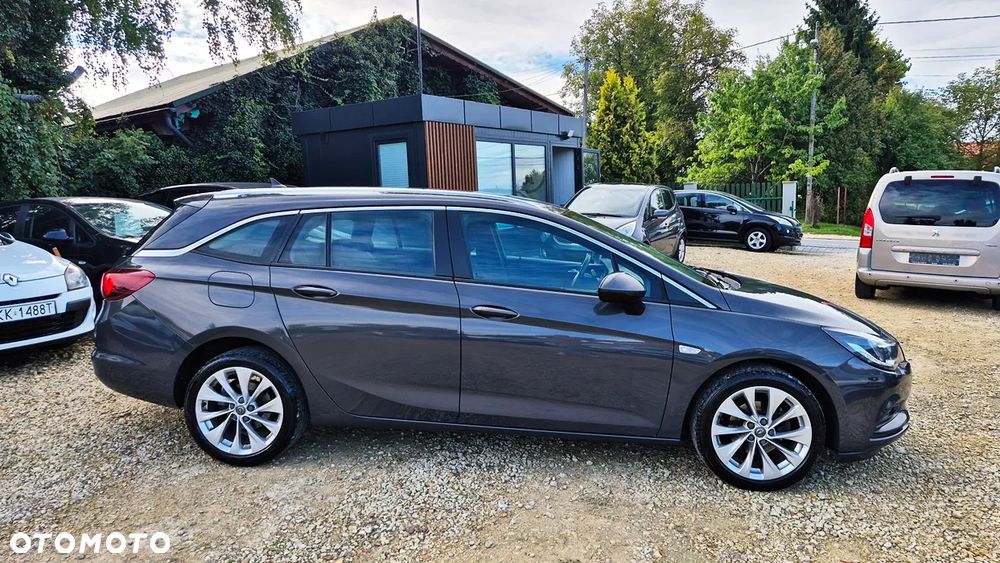 Opel Astra 1.4 Turbo Innovation - 10