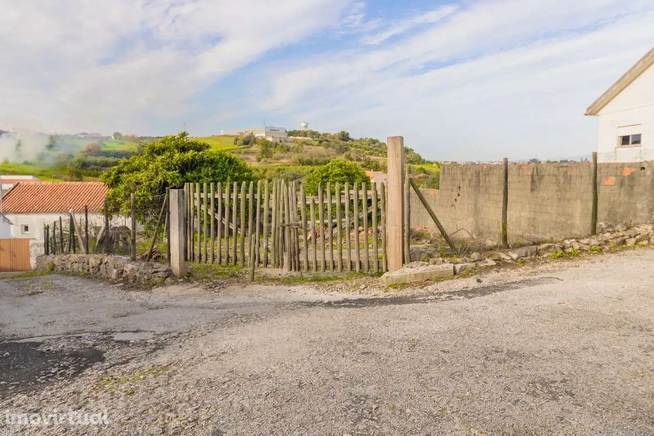 Ruína para Venda no Carvalhal de Ajubarrota - Grande imagem: 4/18