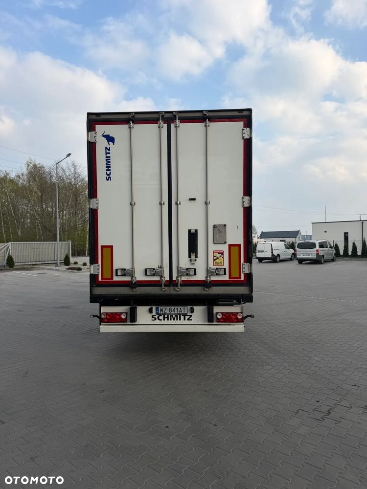 Schmitz Cargobull Chłodnia Dopplestock Uszkodzona - 2