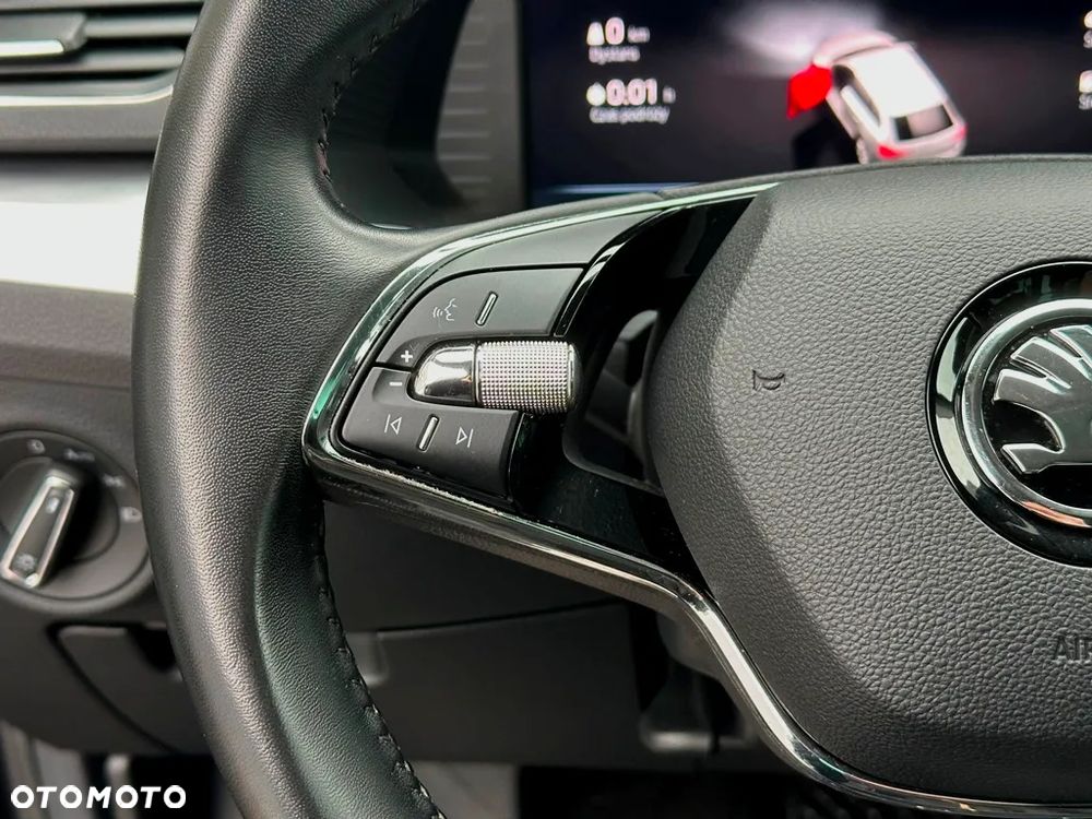 Skoda Superb 2.0 TSI Ambition DSG - 15