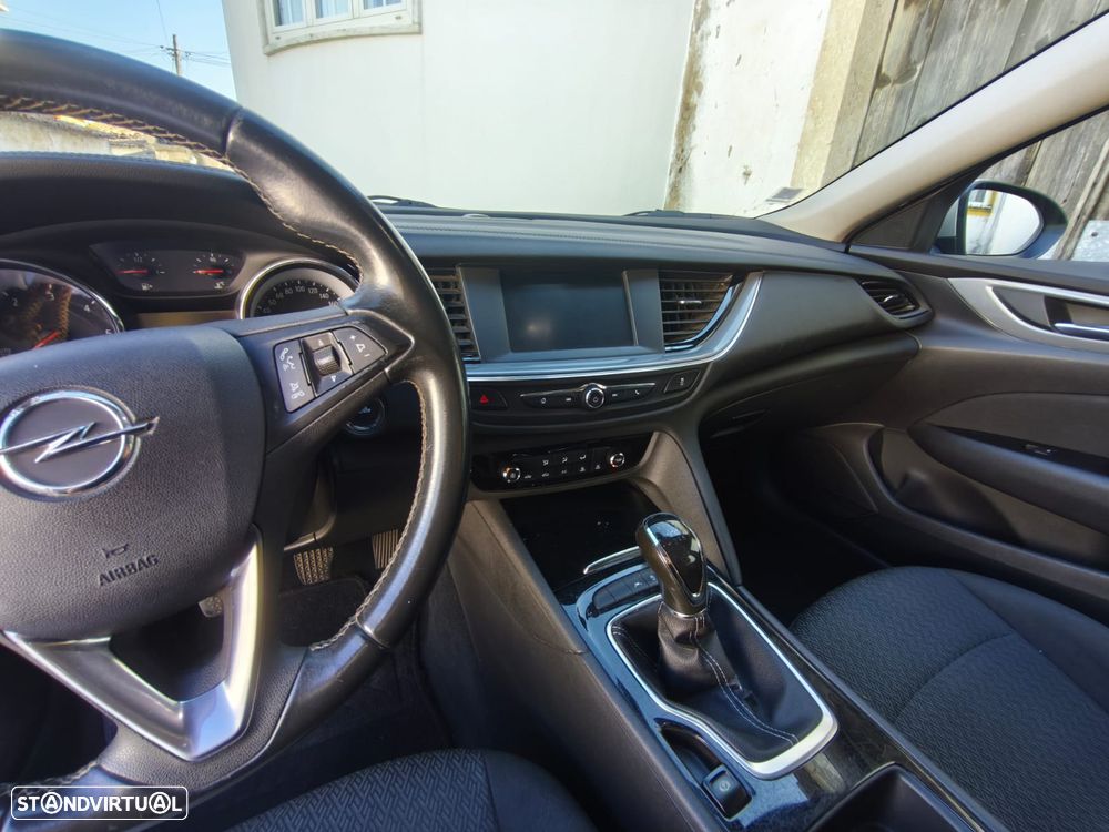 Opel Insignia Sports Tourer - 15