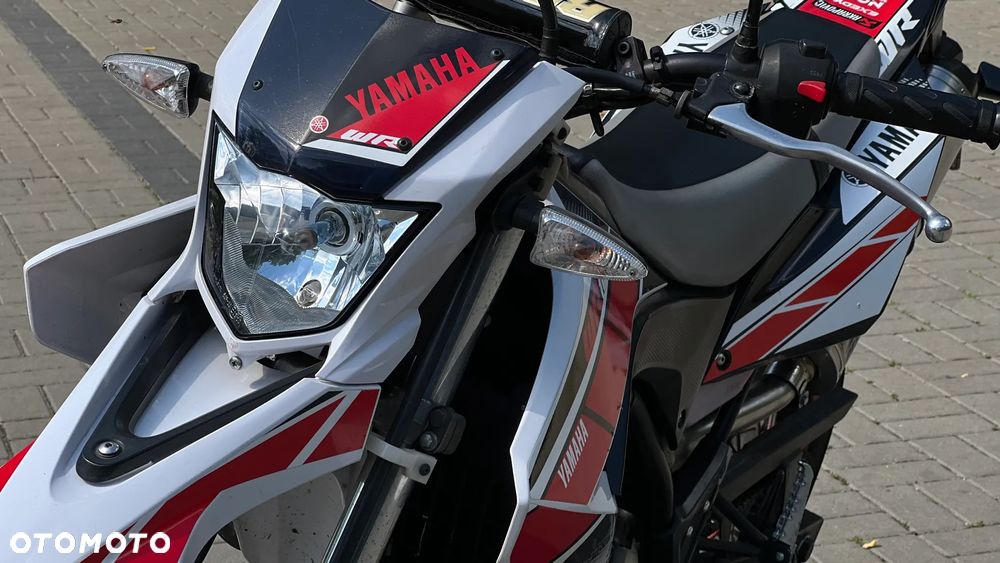 Yamaha WR - 9