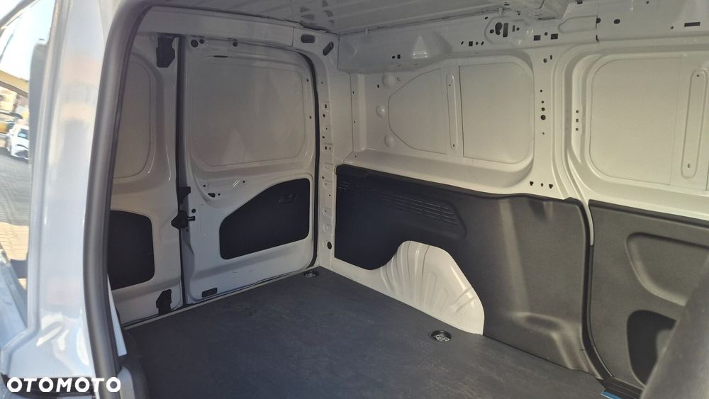 Toyota PROACE CITY - 8