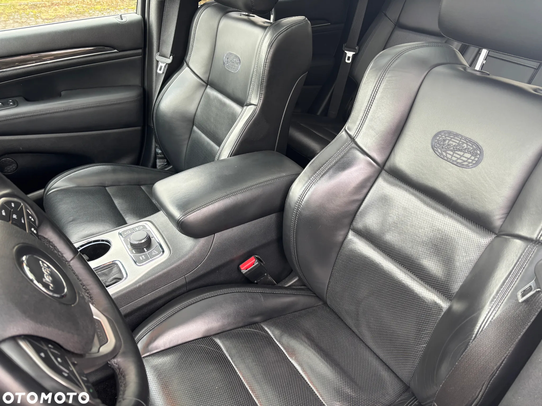 Jeep Grand Cherokee - 9