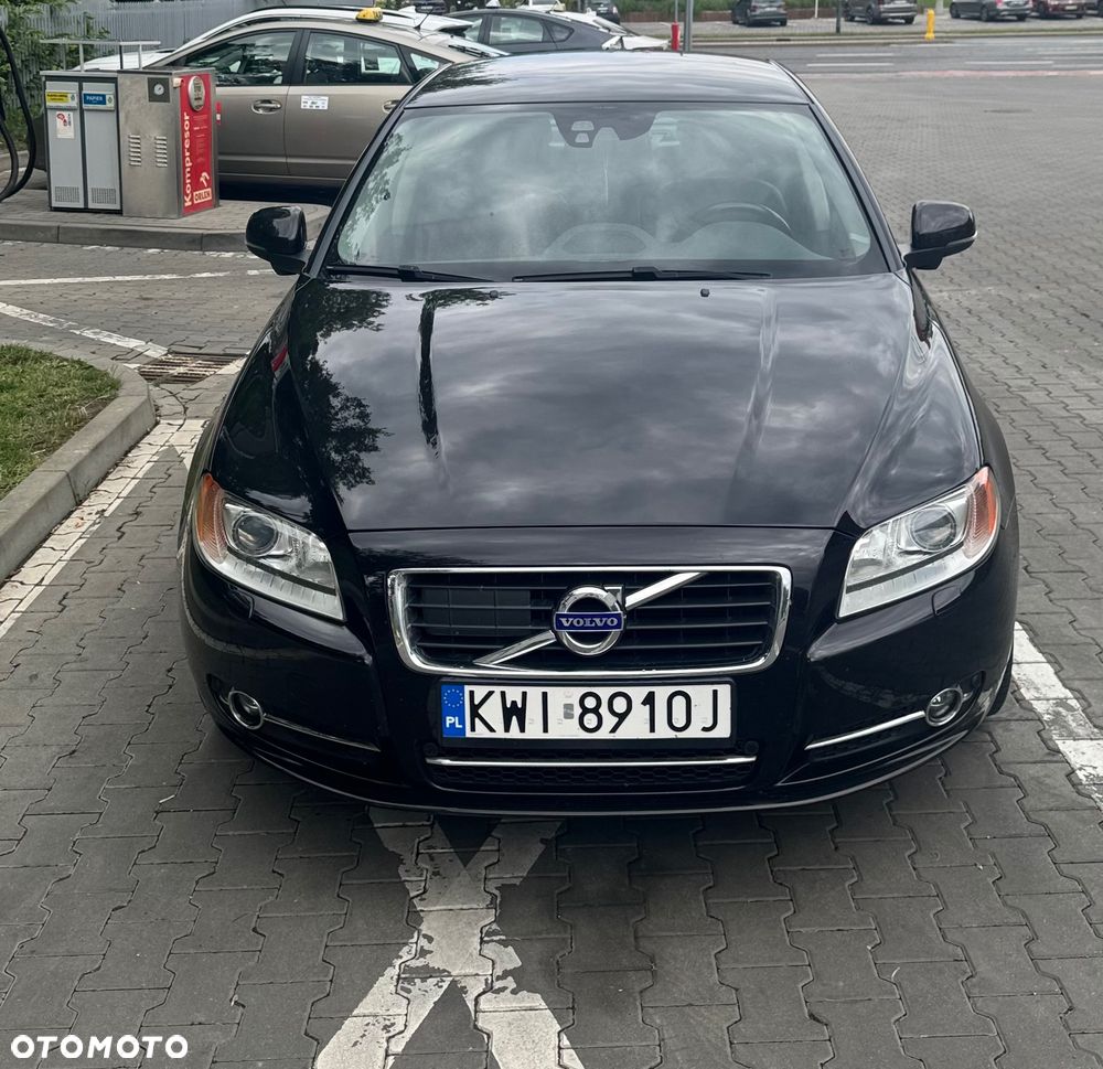 Volvo S80 - 1