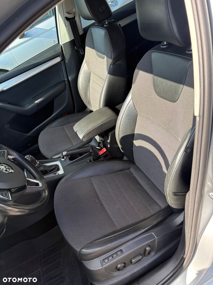 Skoda Octavia 1.8 TSI (Green tec) 4x4 DSG Ambition - 9