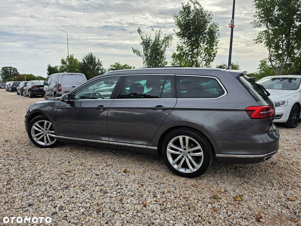 Volkswagen Passat - 17